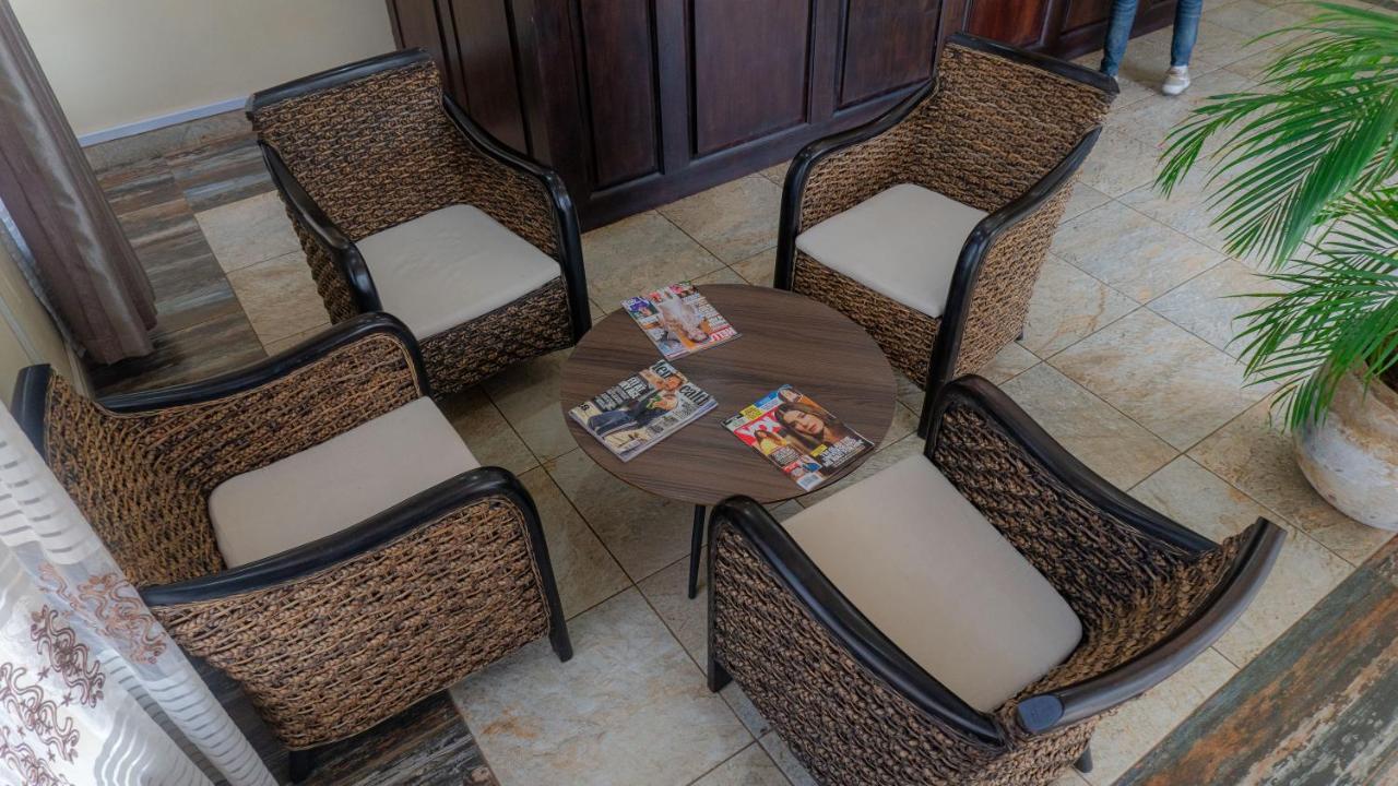 Legacy Suites Lilongwe Esterno foto