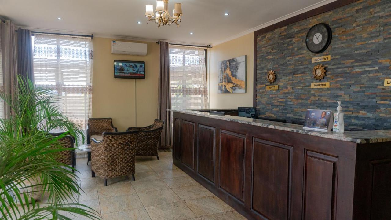 Legacy Suites Lilongwe Esterno foto