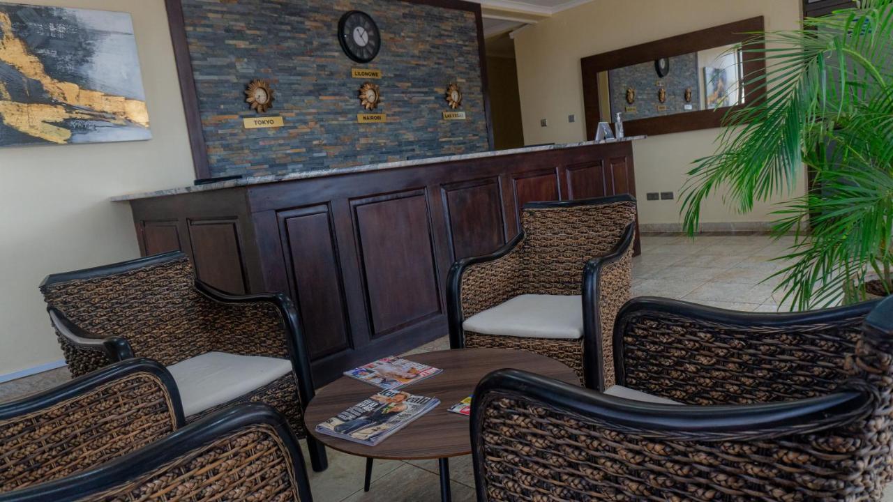 Legacy Suites Lilongwe Esterno foto